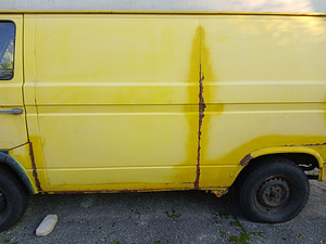 VW Transporter (6 фото из 6)