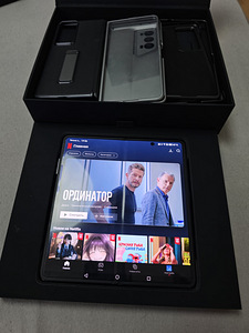 Honor Magic V2 (1 фото из 5)