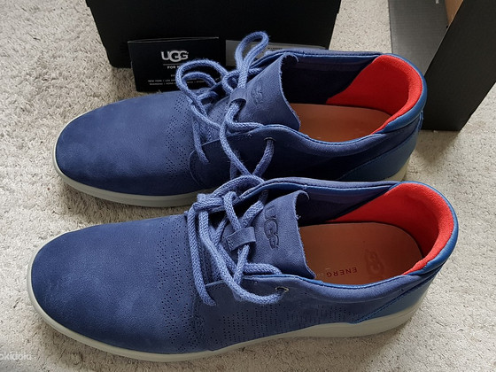 UGG HYBRID SNEAKER 45.5