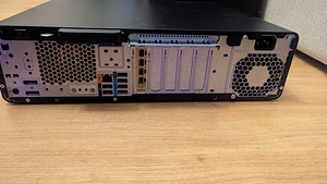 HP Z2 SFF G9(Intel i7-12700, Nvidia T600, 32GB RAM) (2 foto / 4)