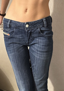 Женские джинсы Diesel. Р.27 (S/XS) (1 фото из 5)