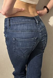 Женские джинсы Diesel. Р.27 (S/XS) (3 фото из 5)