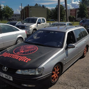 Peugeot 406