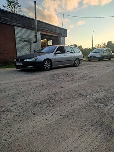 Peugeot 406 (4 фото из 5)