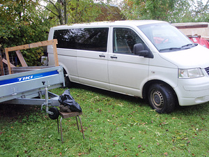 VW T-5 2007 г. 1.9 Дизель 7+1 (3 фото из 9)