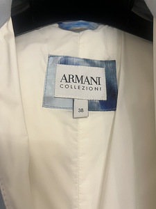 Jacket Armani (2 foto / 4)