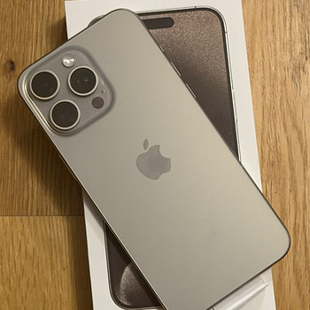 iPhone 15 Pro Max 256GB