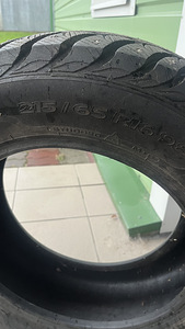 Шины 215/65/16 (3 фото из 3)