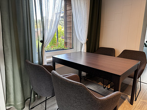 Köögilaud ja 4 tooli (3 foto / 3)