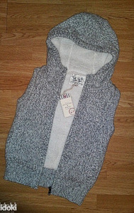 Uus kootud vest, suurus M (1 foto / 1)