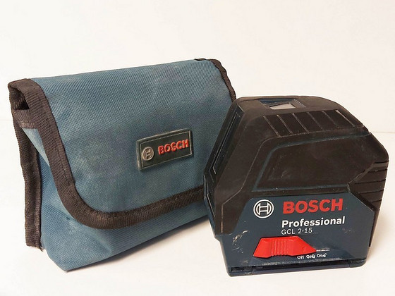 Лазерный луч с перекрестной линией Bosch GCL 2-15 p01