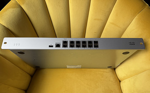Межсетевой экран Cisco Meraki MX84 (3 фото из 3)