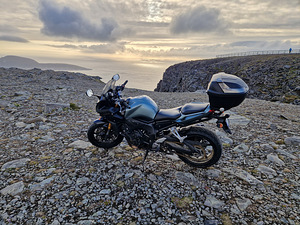 Yamaha FZ1 fazer (1 foto / 6)