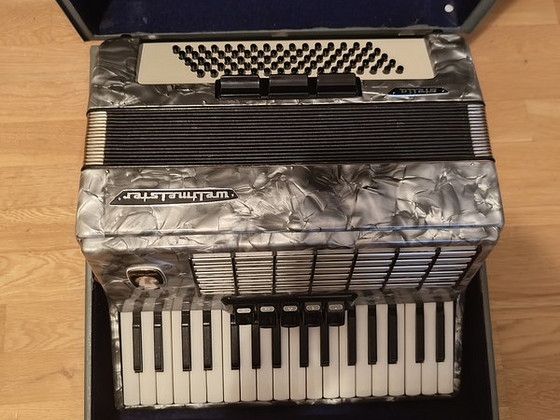 Akordion Weltmeister Stella 80 Bass