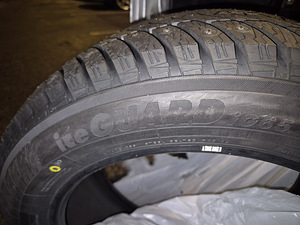 Yokohama ice guard r18 (2 foto / 3)