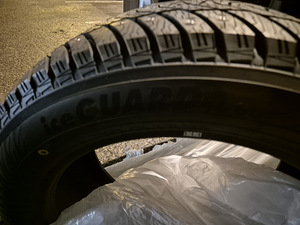 Yokohama ice guard r18 (3 foto / 3)