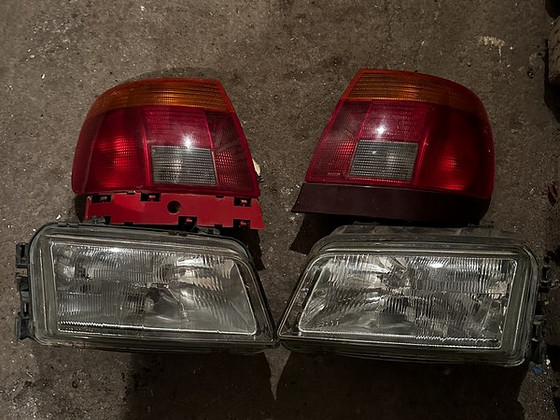Audi a4 b5 esitulede komplekt