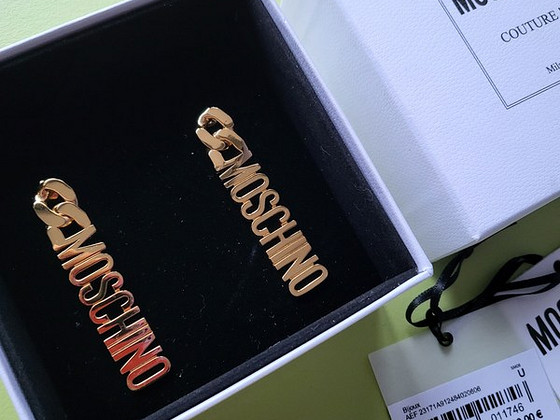 NEW uued Moschino kõrvarõngad