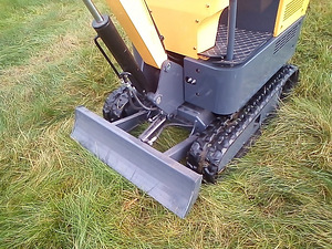 Müüa Miniekskavaator (2 foto / 6)
