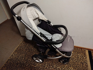 Lapsevanker-jalutuskäru EasyGo (Kokkupandav) (1 foto / 5)
