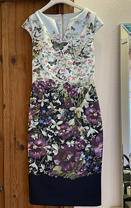 Женское платье TED BAKER (1 фото из 6)