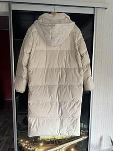 Guess talve Mantel Suurus L (5 foto / 5)