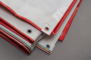 Pvc-materjalist kasutatud reklaambännerid 5,4x2,6m (2 foto / 2)