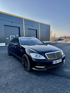 Mercedes-Benz S 500 AMG 5.5 V8 285 kW (4 foto / 9)