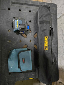 Bosch GLL 3-80 Professional + statiiv (2 foto / 4)