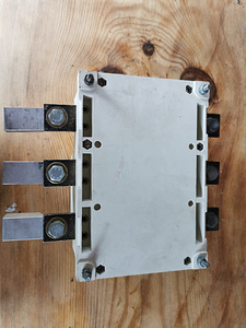 Продается силовой переключатель SOCOMEC SIRCO 355A 1000V (2 фото из 2)