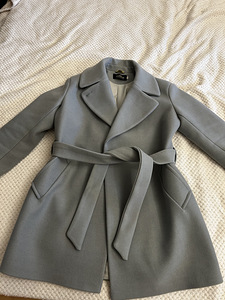 Пальто женское (3 фото из 6)