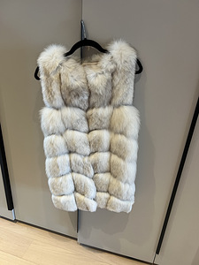 Karusnahast vest (3 foto / 3)