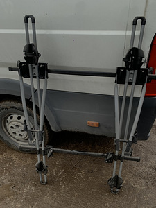Thule jalgrattahoidikud saab paigaldada veokonksule (2 foto / 5)