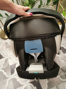 Cybex Aton автолюлька+isofix (3 фото из 4)