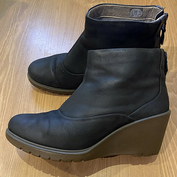 Ecco saapad nr 37