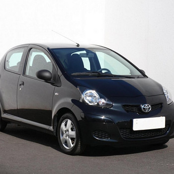 Auto rent Toyota Aygo