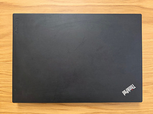 Lenovo ThinkPad T470 (3 foto / 8)