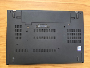 Lenovo ThinkPad T470 (4 foto / 8)