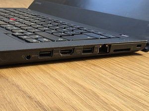 Lenovo ThinkPad T470 (6 foto / 8)