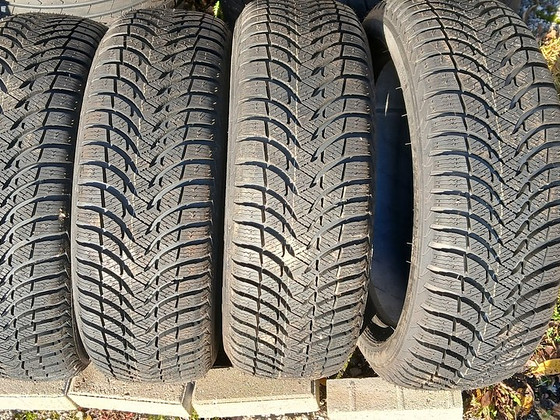 Зимние шины 185 50R16