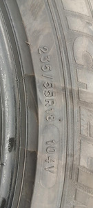 Шипованные шины Continental 225/55R19 (4 фото из 6)