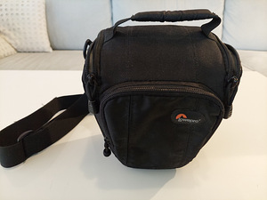 Nikon D3400 + 18-55 AF-P VR Kit koos fotokotiga. (4 foto / 5)