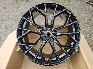 R19 диски 5x108 новые vossen (1 фото из 1)