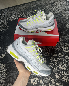 Nike Air Max 95 White Neon (1 foto / 4)