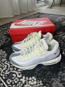 Nike Air Max 95 White Neon (3 foto / 4)