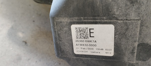 NISSAN LEAF (ZE1) 08.2017- (2 foto / 9)