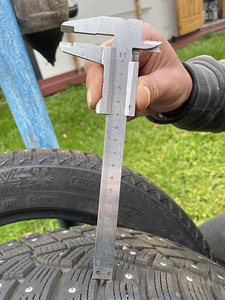 Continental 225/55r18 (3 фото из 4)