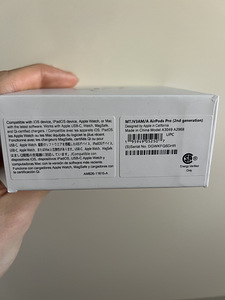 Airpods 2 Pro koopia replica 1;1 (3 foto / 3)