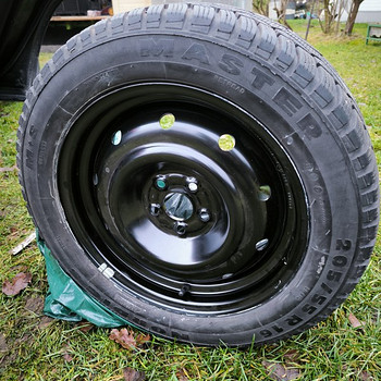 Talverehvid uutel velgedel