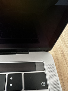 MacBook Pro 13-дюймовый (5 фото из 10)